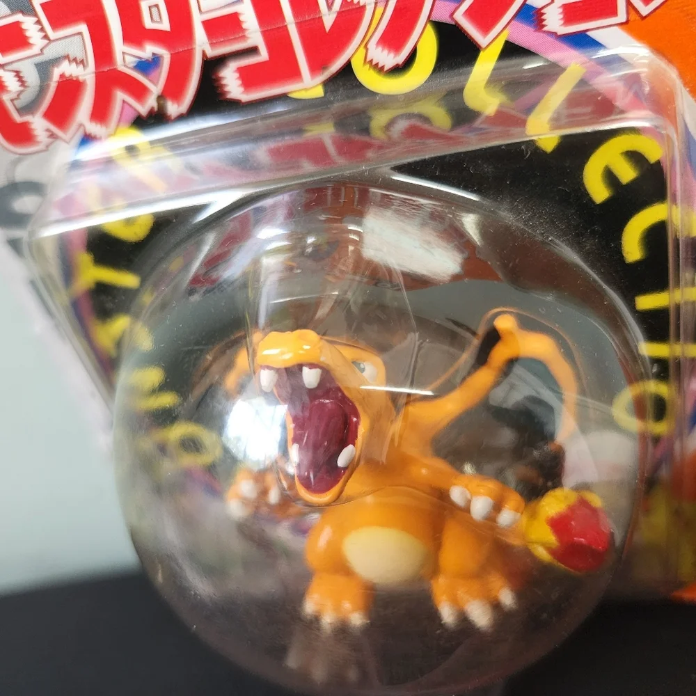 Vintage 1998 TOMY Pokemon Charizard figure in original factory-sealed packaging - Picture 4 of 9